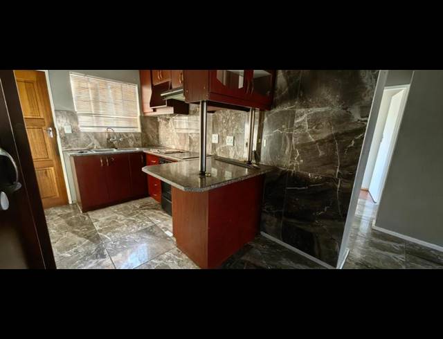 2 BEDROOM PROPERTY TO RENT IN ERAND GARDENS